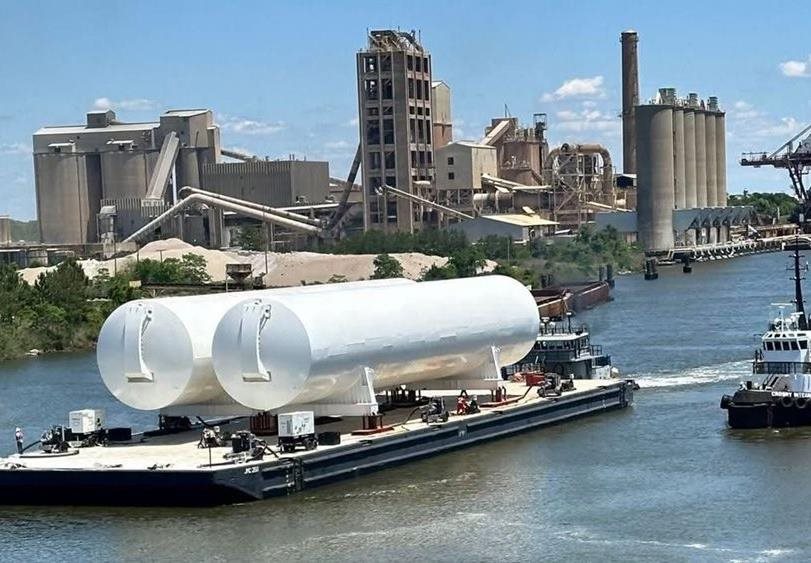 Chart ships record breaking tanks